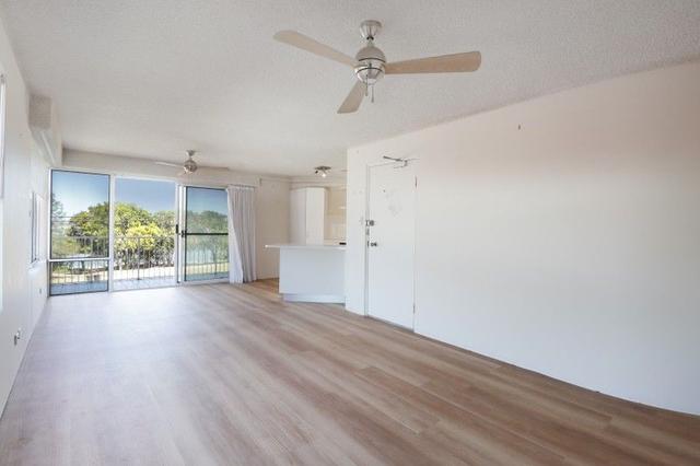 4/58 Esplanade, QLD 4551
