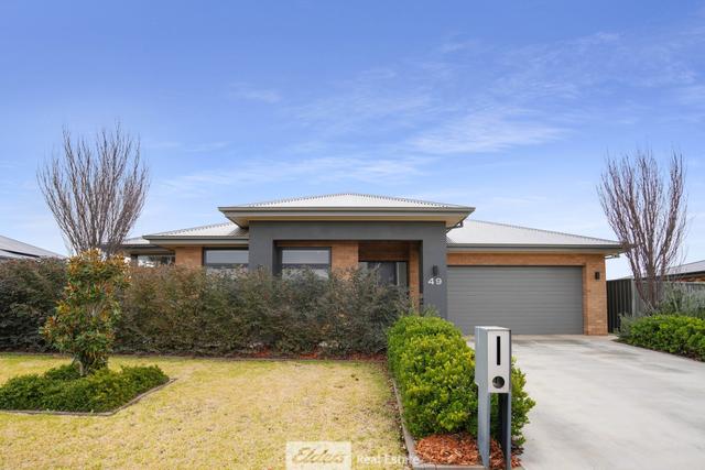 49 Tucker Street, NSW 2680
