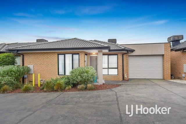 2/30-32 Parkland Avenue, VIC 3976