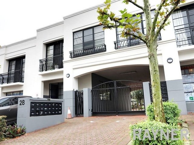 25/28 Robinson Avenue, WA 6000