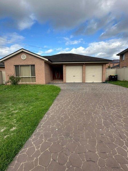 19 Dee Close, NSW 2170