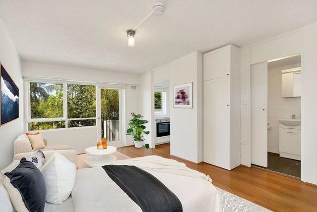 30/8 Wylde Street, NSW 2011