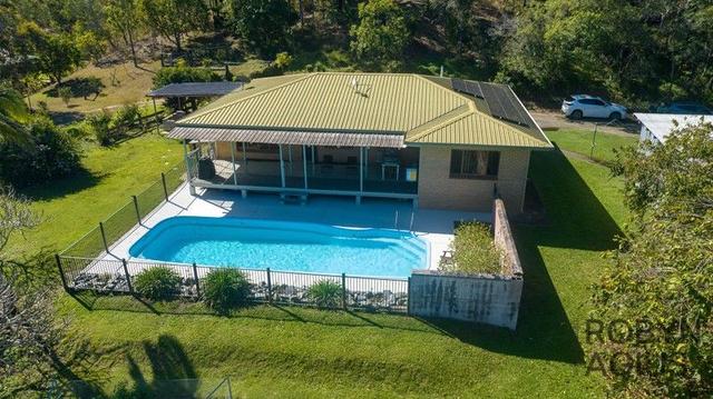 697 Sarina Beach Road, QLD 4737