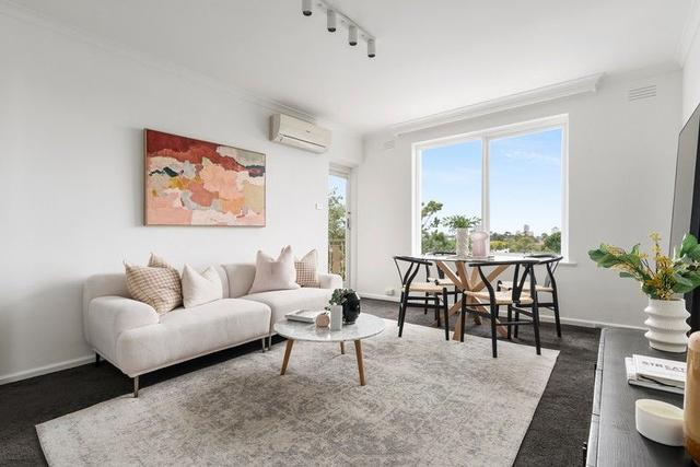 8/15 Kelvin Grove, VIC 3181