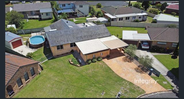 6 Bisdee Place, NSW 2541