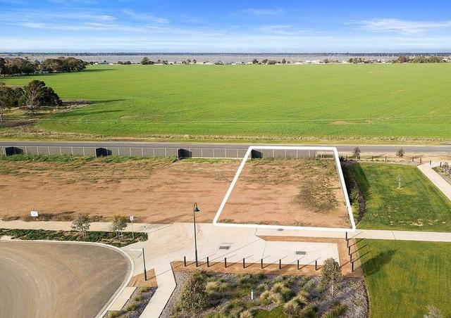 Lot 1311/10 Peter Thompson Circuit, VIC 3730