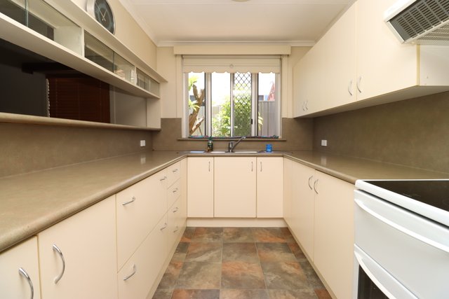 2 Kennedy St, QLD 4825