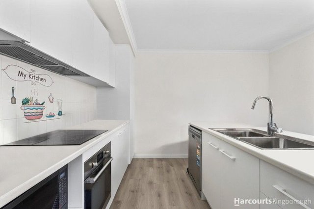 16 Homestead Place, TAS 7050