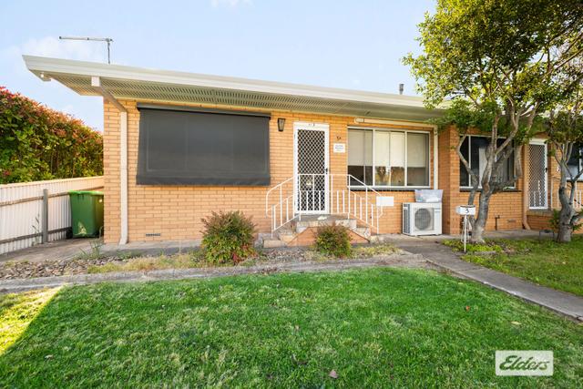 3/5a Woodland Street, VIC 3690