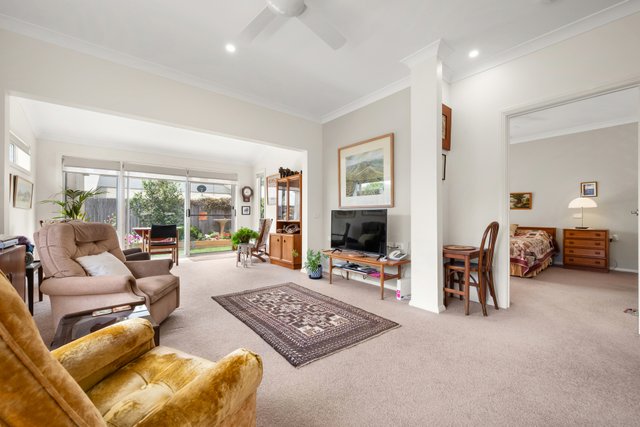 7/70 Little River Road, NSW 2622