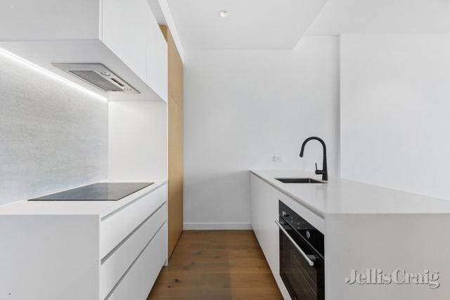 204/443 Upper Heidelberg Road, VIC 3079