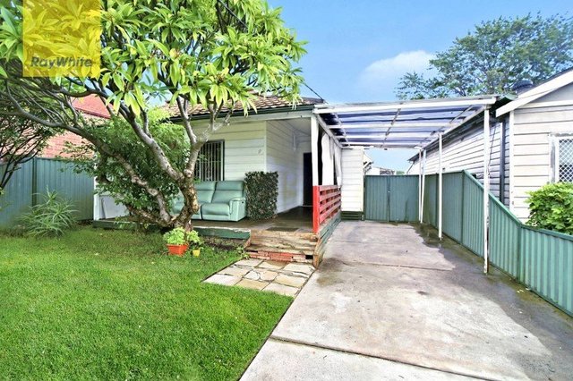 21 Moreton St, NSW 2195