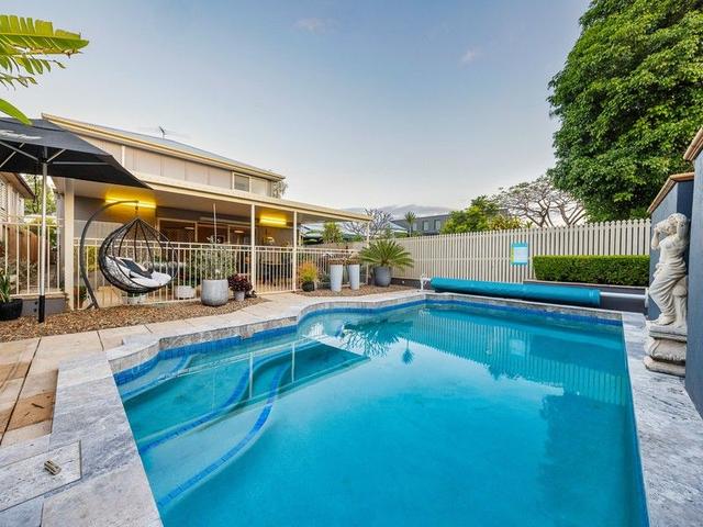 49 Cameron Street, QLD 4103