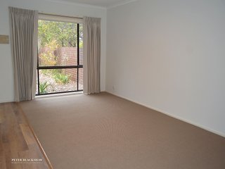 Living room 1.jpg