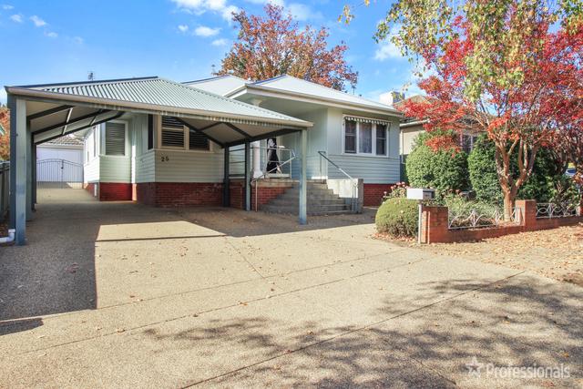 25 Mair Street, NSW 2650
