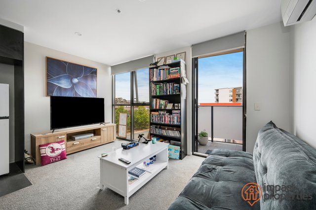 219/90 Swain Street, ACT 2912