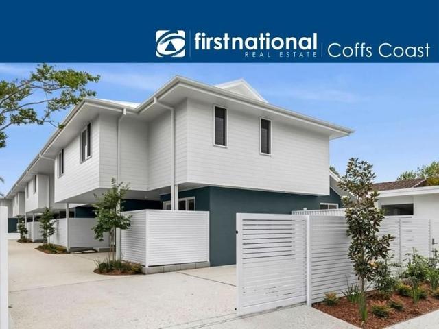 2/98 Park Beach Road, NSW 2450