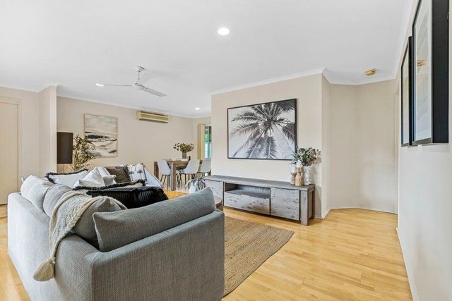 16/2 Vintage Lakes Drive, NSW 2486