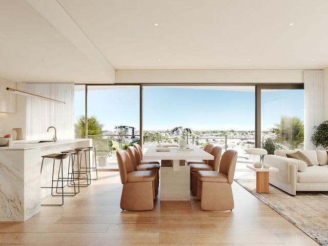 1-3 Spendelove Avenue "Soma", QLD 4215