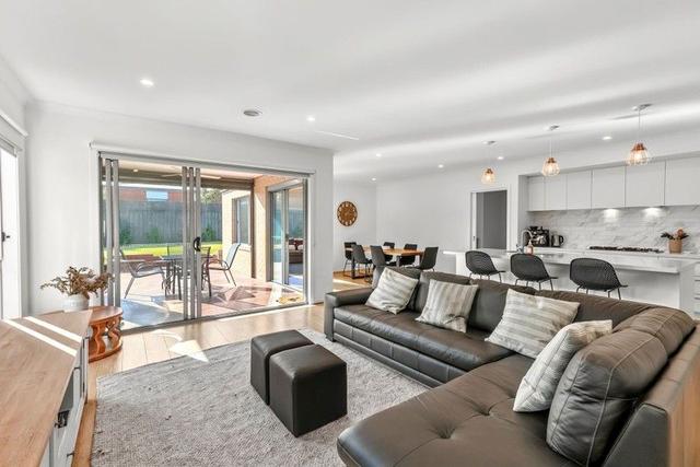 47 Marmion Circuit, VIC 3226