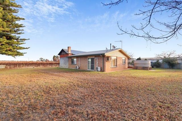 57 Old Sturt  Highway, SA 5345