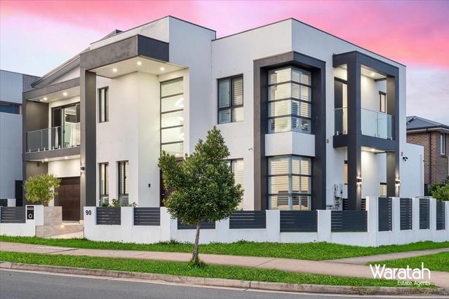 90 Barry Road, NSW 2155