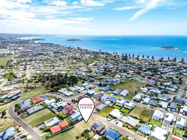 64 Stone Hut Circuit, SA 5211