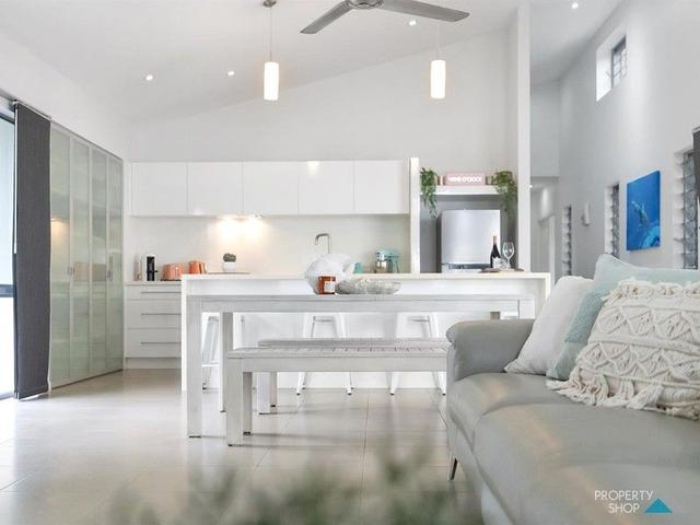 4 Lighthouse Court, QLD 4879