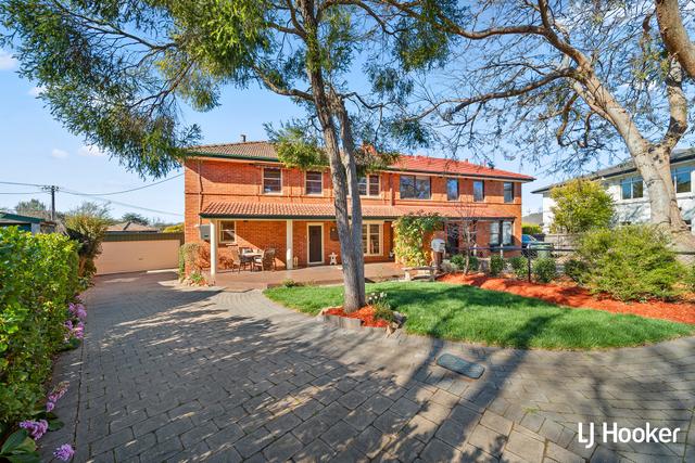 8 Fraser Place, ACT 2600