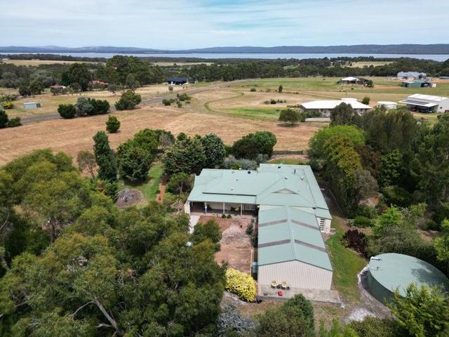 22 Sea Change Close, WA 6333