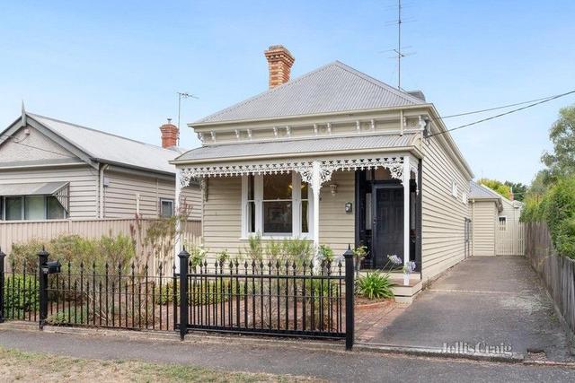 214 Lyons Street South, VIC 3350