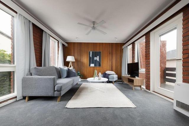 2/87 Earl Street, VIC 3101