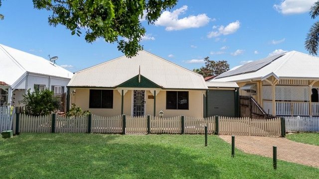 12 Tango Court, QLD 4817