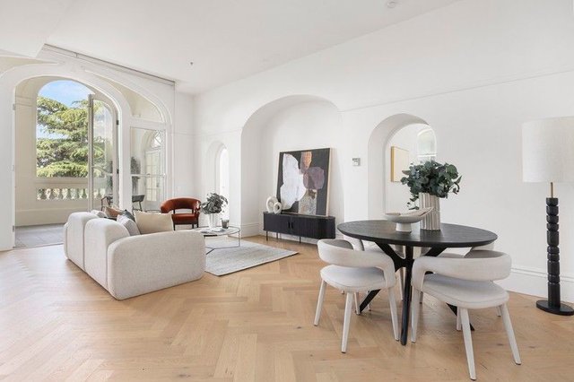 M4/54 Queens Road, VIC 3000