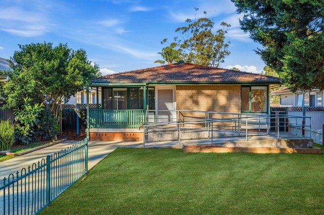 5 Tasma Place, NSW 2560