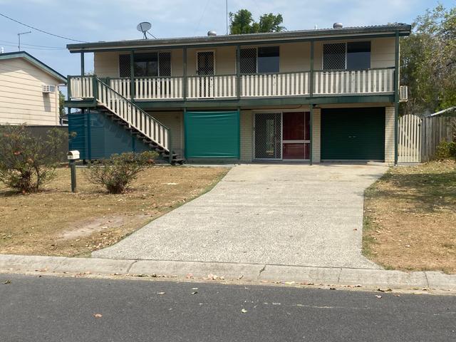 6 Onslow Street, QLD 4211