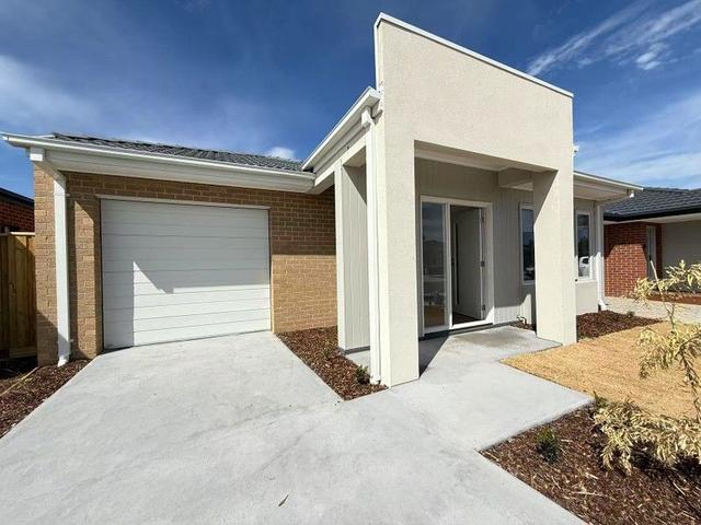 11 Handley Crescent, VIC 3809