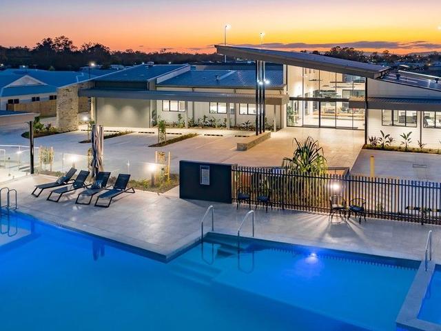 120/49 Creek Road, QLD 4505