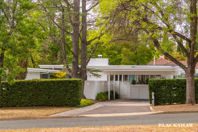 13 Canterbury Crescent, ACT 2600