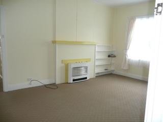 12 Grigg St Deloraine Rental 006