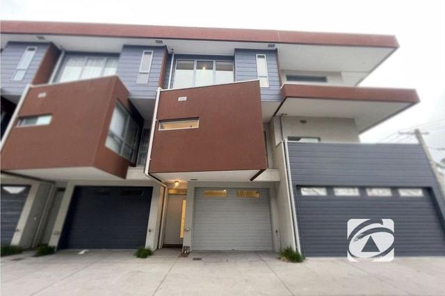 4/74 Hall Road, VIC 3201
