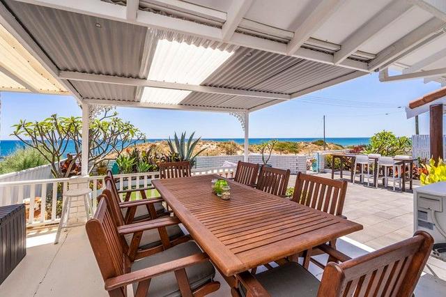 4/35b Halls Head Parade, WA 6210