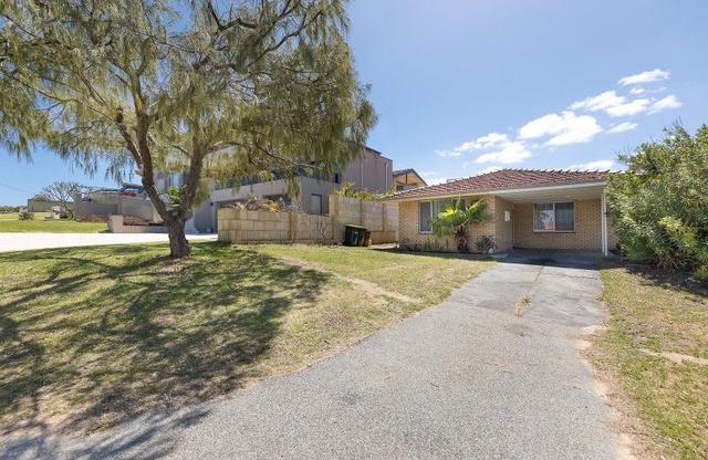 19A Cowper Road, WA 6020