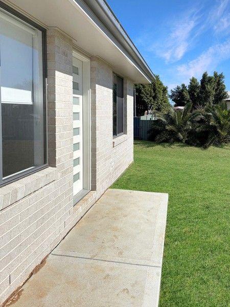 2/8 Miller Close, NSW 2390