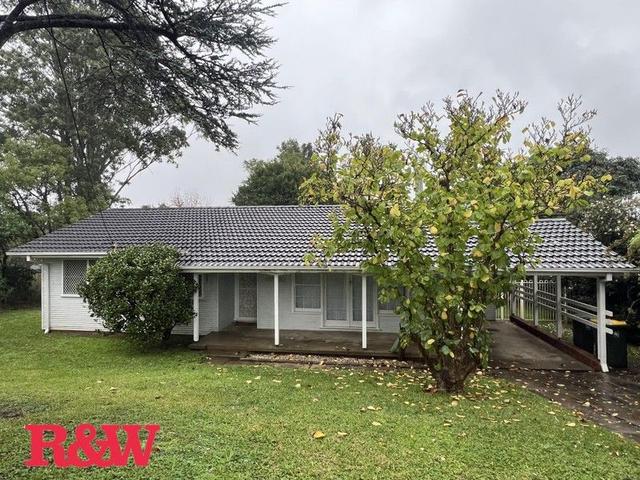 12 Coolah Avenue, NSW 2560