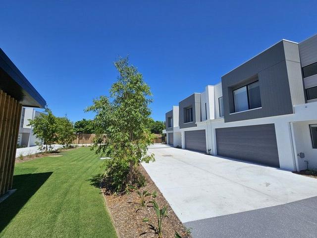 10/74 Finnegan Way, QLD 4209