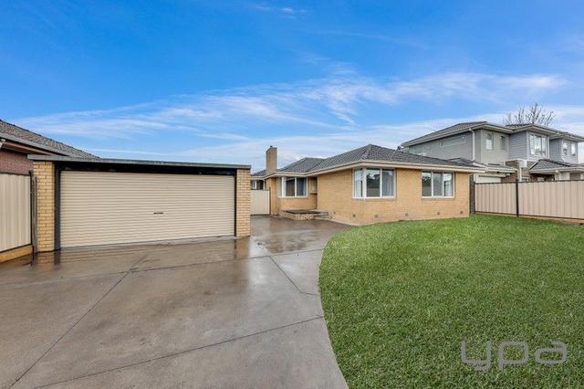 12 Kingswood Drive, VIC 3064