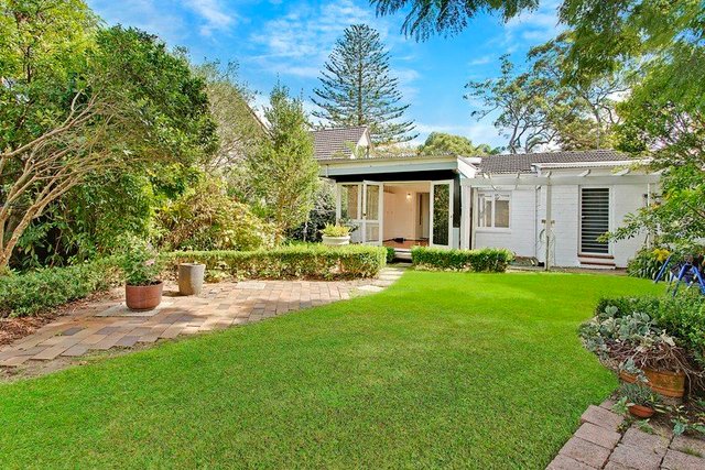 15 Valley Road, NSW 2093