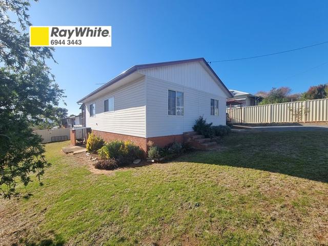 36 Luke Street, NSW 2722