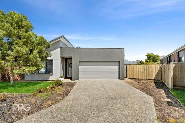 22 Triton Circuit, VIC 3225